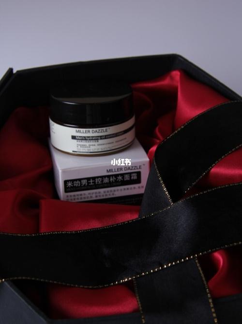 擁有健康頭皮,告別頭屑困擾 擁有健康頭皮,告別頭屑困擾